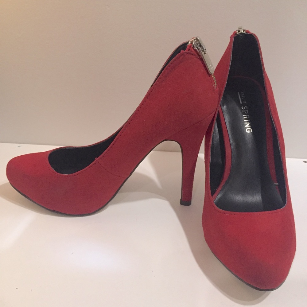 Red faux suede pumps